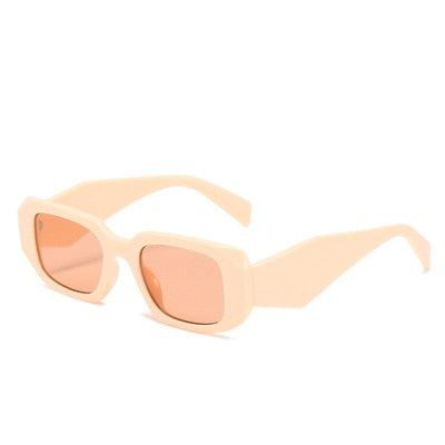 Vintage Vibes Sunglasses - UV400 Protection