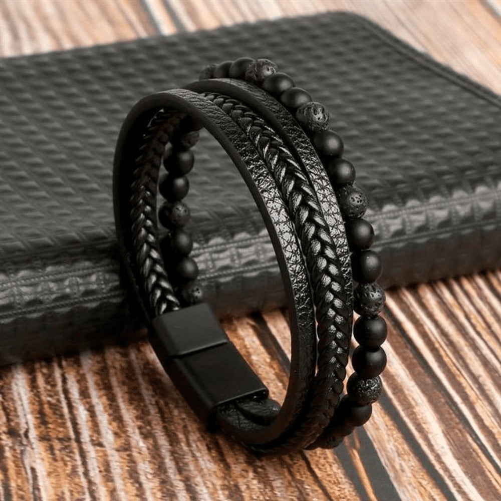 Top-Notch Leather Wristband for Blokes - Stylish Bling with Gems and Charms
