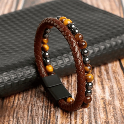 Top-Notch Leather Wristband for Blokes - Stylish Bling with Gems and Charms