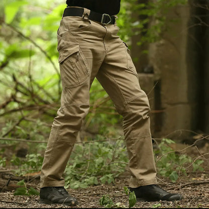 Battle-Ready Tactical Trousers with Free Belt – Gear Up for Action!