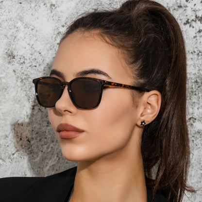 Elegant Bella Shades